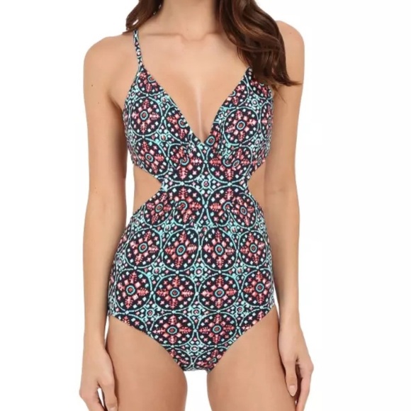 Michael Kors Nui Cut Out Maillot One-Piece Swimsuit Size 14 - Picture 2 of 7